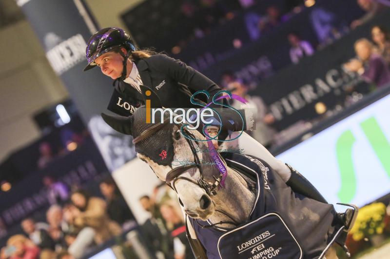 Hinners Sophie (GER) riding Iron Dames my Prins_Verona_20241110_SS7_6074.jpg